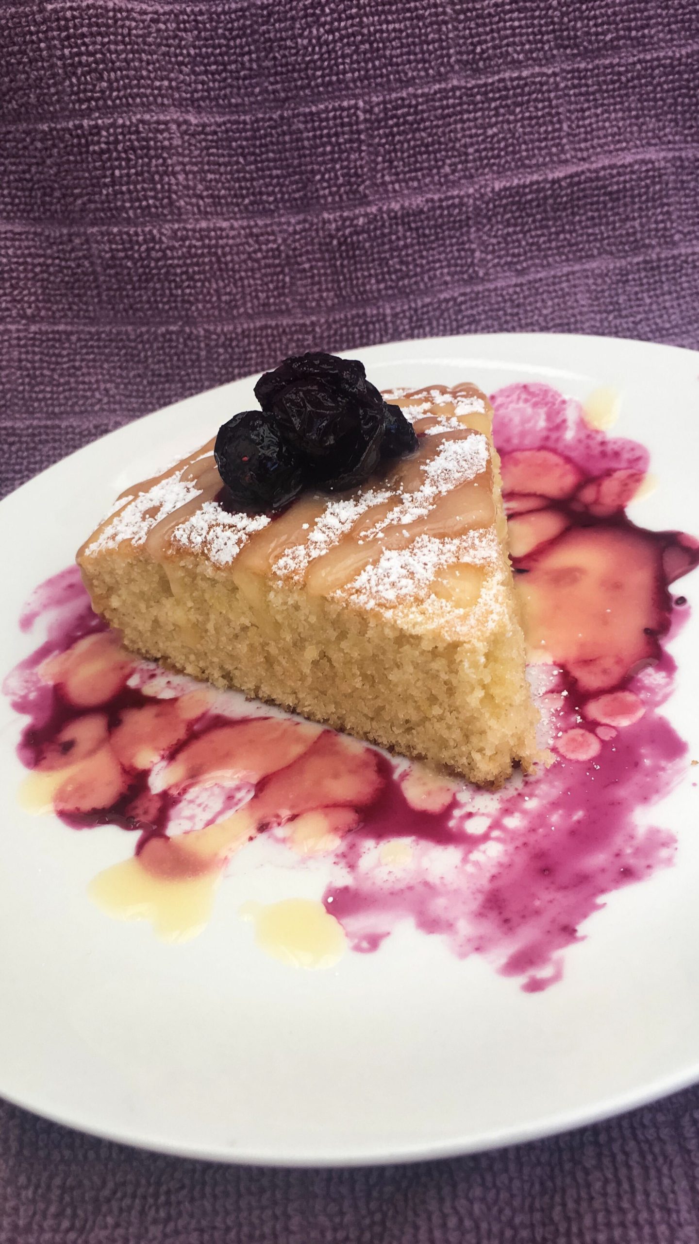 Lemon Drizzle Cake an Easy, Easter Dessert -AmericanRecipes.co.uk