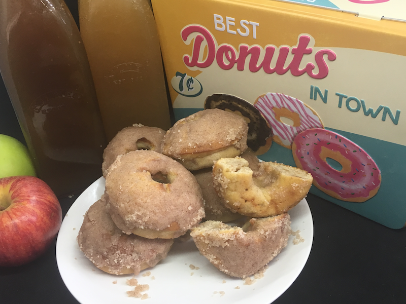 apple donuts