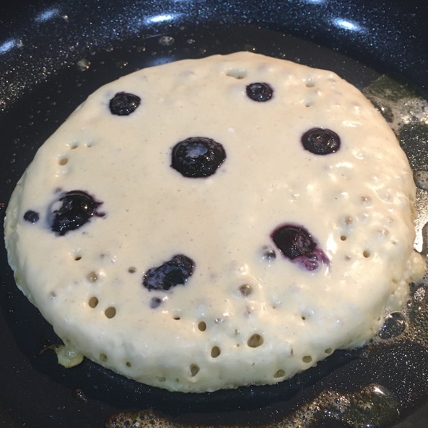 blueberry buttermilk pancakes