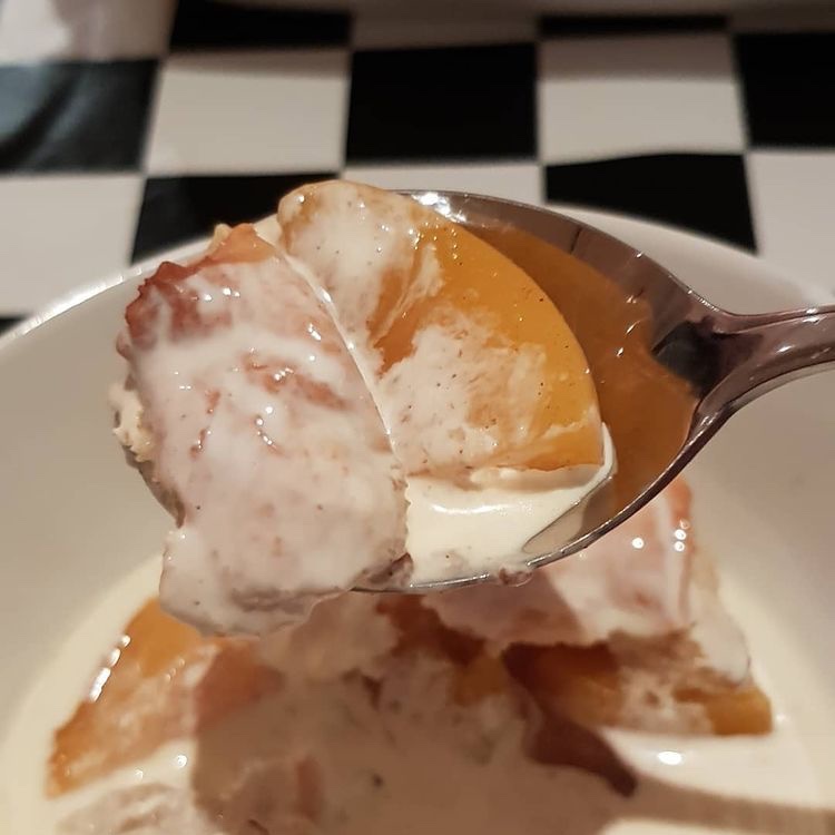 American Peach Cobbler Recipe - AmericanRecipes.co.uk